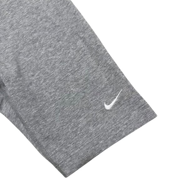 Nike Women Size XS Essential Sportswear Grey Biker Shorts Mid-Rise Tight Fit NWT - Picture 4 of 8